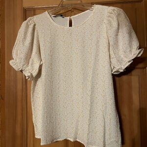 Dokotoo Blouse (White/Yellow pattern)...Brand new/ Never used